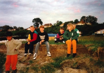 VED STRANDEN - LYSTRUP STRAND, ungdom i 1990erne.jpg